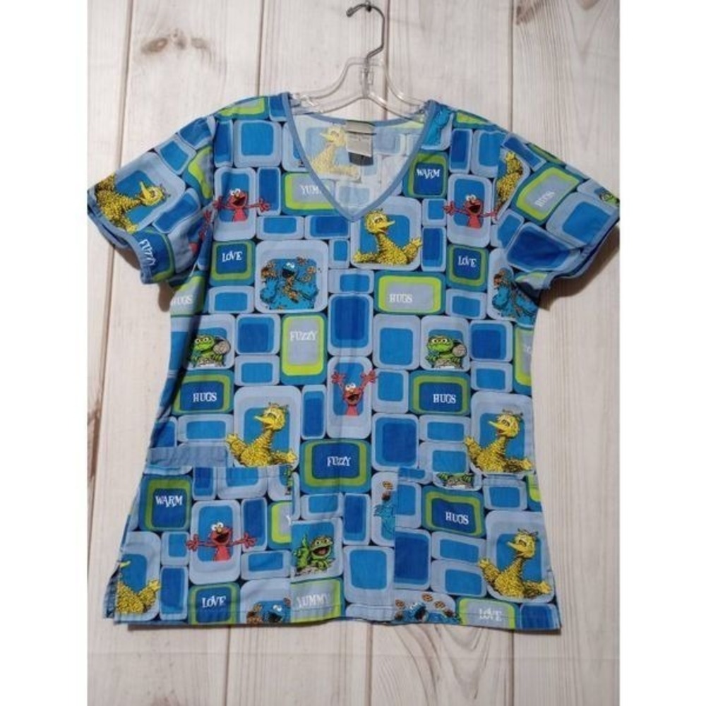 Sesame Street Scrub Top Blue V-Neck Big Bird Elmo Cookie Monster Small 6846